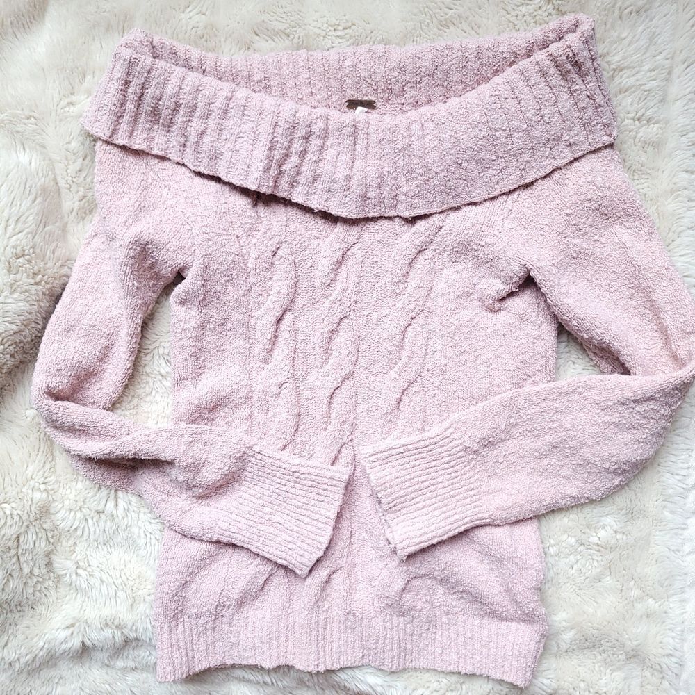 🍒LIKE NEW🍒 FREE PEOPLE OFF SHOULDER SWEATER